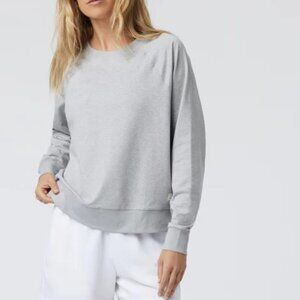 Vuori Gray Long Sleeve Tee